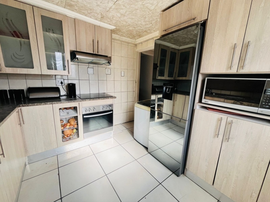 3 Bedroom Property for Sale in Mdantsane Eastern Cape